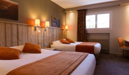 Family Room (4 Adults)