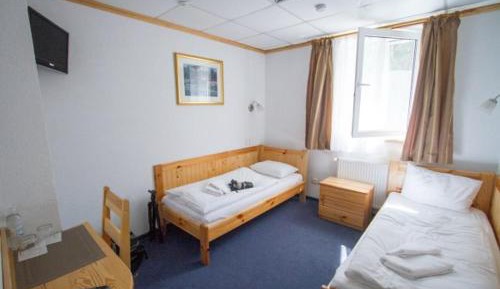 Budget Twin Room