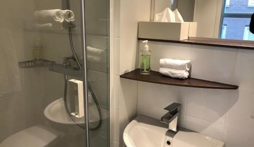 Double Room with Private Bathroom