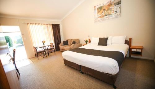 Executive King Spa Suite