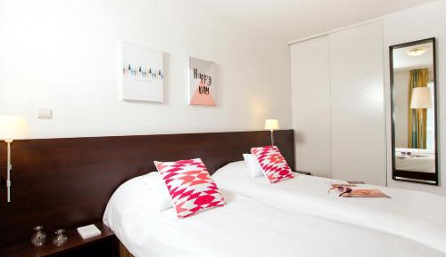 Studio (2 Adults)