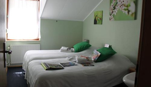 Twin Room with Shared Bathroom