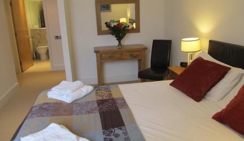 One-Bedroom Apartment (2 Adults)