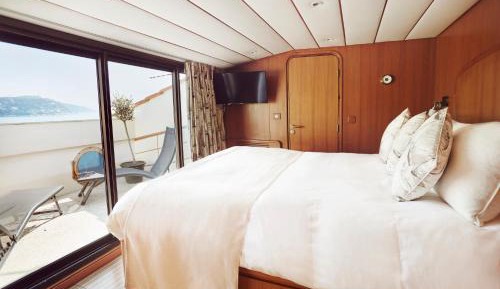Yacht Cabin Suite with terrace and Sea View