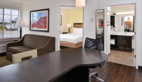 One-Bedroom Suite with Sofa Bed