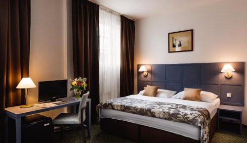 Superior Triple Room