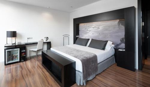 Deluxe Double Room with Terrace and Private Pool
