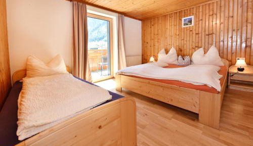Three-Bedroom Apartment with Balcony
