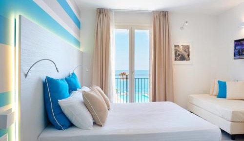 Triple Room with Balcony and Sea View - First Floor