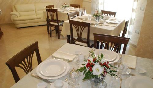 Deluxe Double Room with Terrace