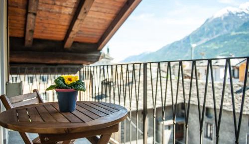 Apartment with Balcony - Attic