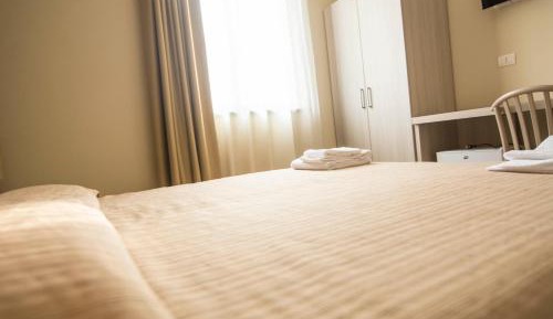 Double or Twin Room with Private Bathroom