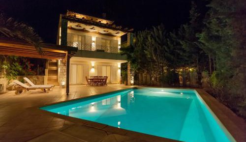 Deluxe Villa