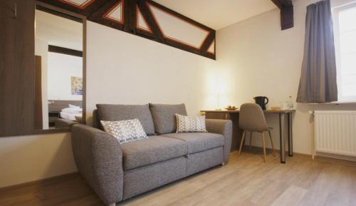 Deluxe Double Room with Shower