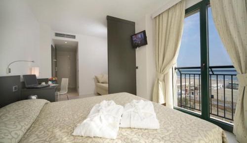 Superior Double Room with Spa Access