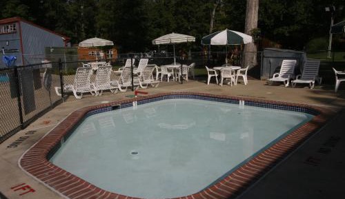 One Bedroom Loft Cabin