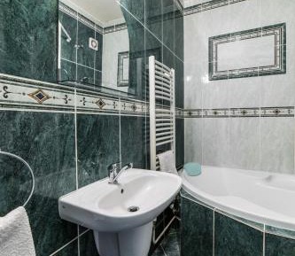 Double or Twin Room with Private Bathroom