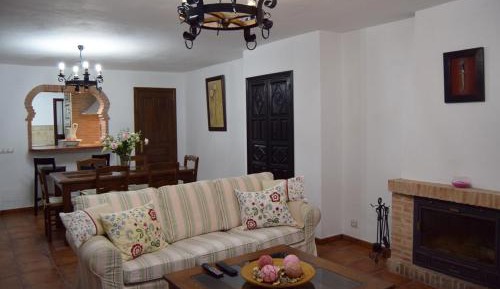 Three-Bedroom Townhouse