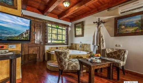 King Room with Balcony