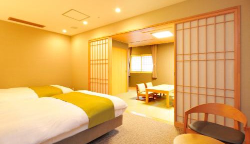 Superior Room with Tatami Area
