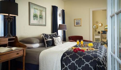 King Room with Spa Bath