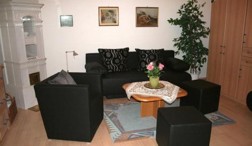 Apartment with Garden View