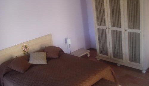 Quintuple Room