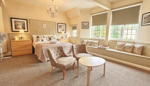 Deluxe Junior Suite