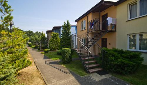 One-Bedroom Bungalow