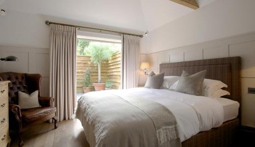 Deluxe Double Room with Patio