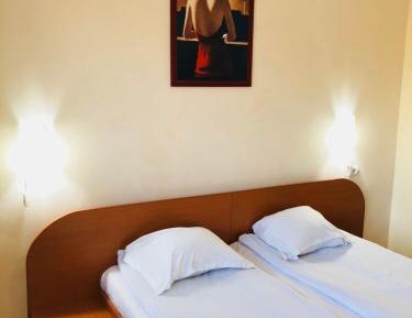 King Room with Garden View