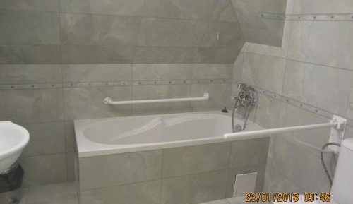 Double or Twin Room with Bath