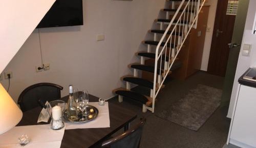 Apartment - Split Level