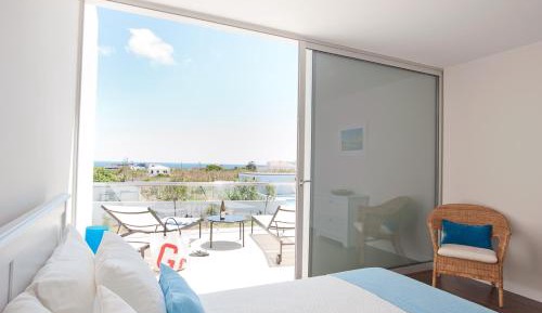 Villa with Sea View