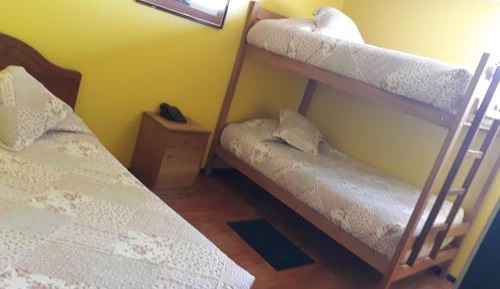 Triple Room with Private Bathroom