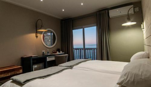 Deluxe Twin Room with Sea View