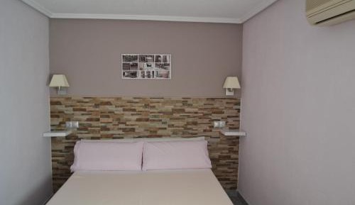 Large Double or Twin Room