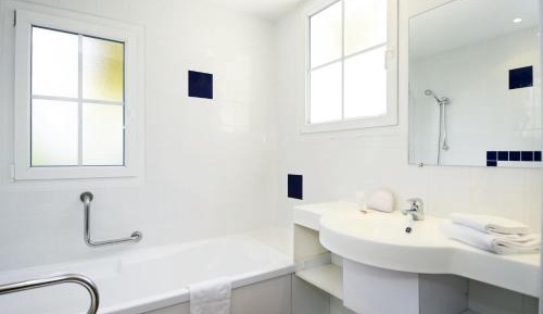 2-Room Apartment - 4 people