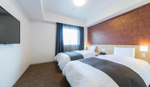 Twin Room - Non-Smoking	