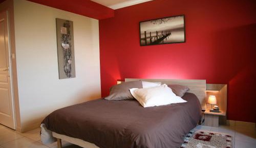 Deluxe Room 1