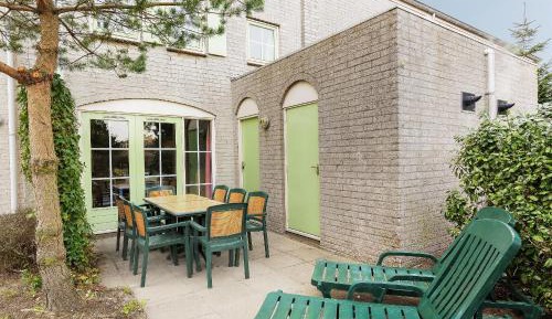 Comfort Cottage (8 Adults)