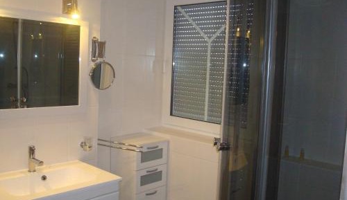 Twin Room with Shared Bathroom