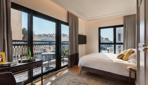 Classic Room with Balcony