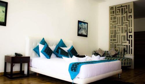 Queen Room with Balcony