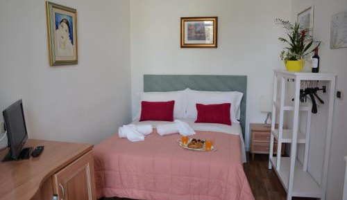 Small Double Room