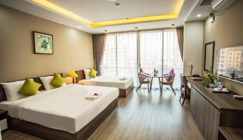Suite with City View
