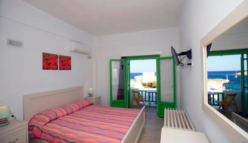 Studio Apartment with Sea View