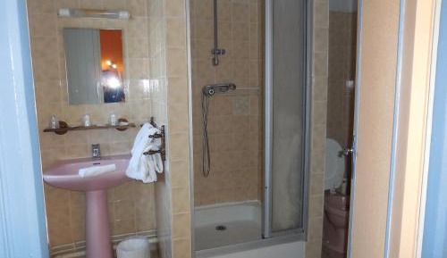 Triple Room with City View