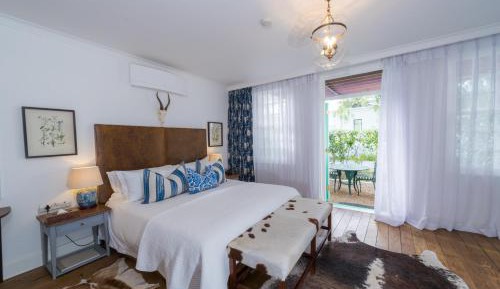 Suite with Garden View