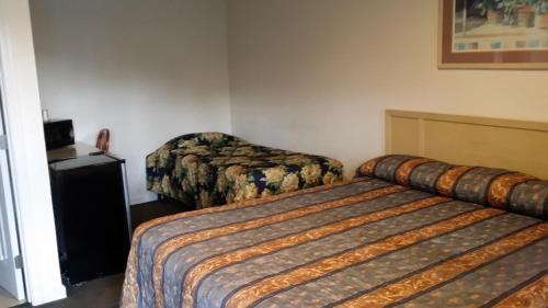 King and Twin Room - Non Smoking 